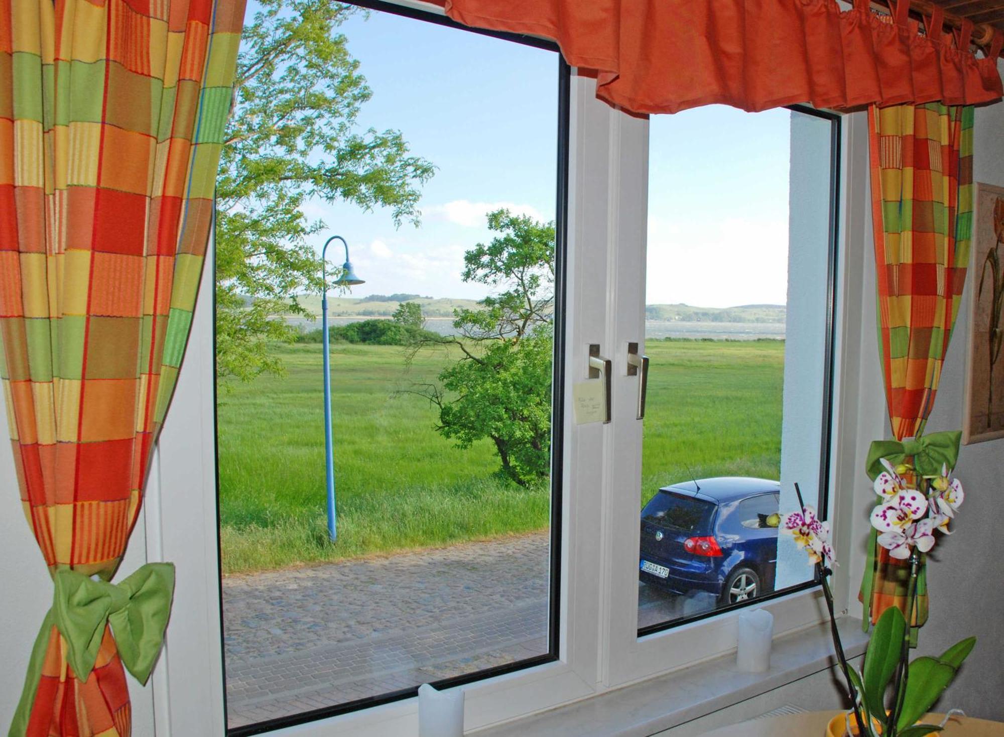 Ferienwohnungen Im Haus Am Deich Middelhagen Eksteriør billede